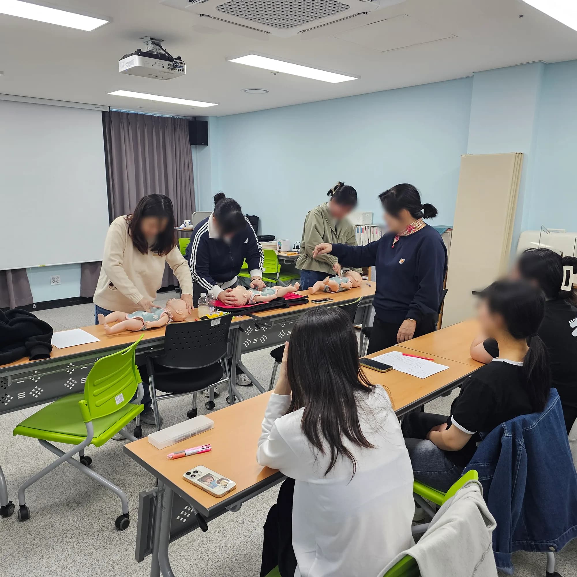 자격증 취득 / 자립취업지원서비스 사진 1
